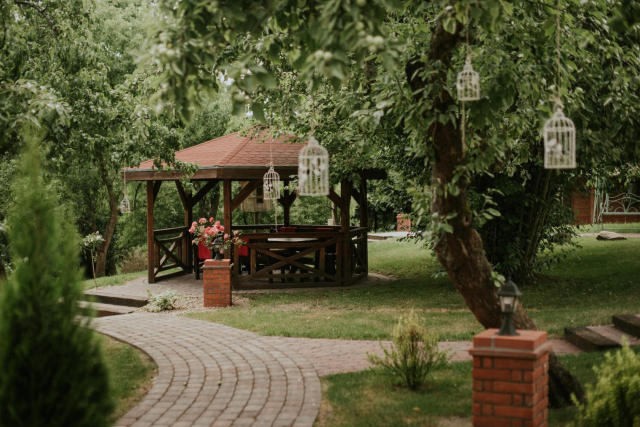 Vila Stary Mlyn W Brzeznicy Brzeznica  Exteriér fotografie