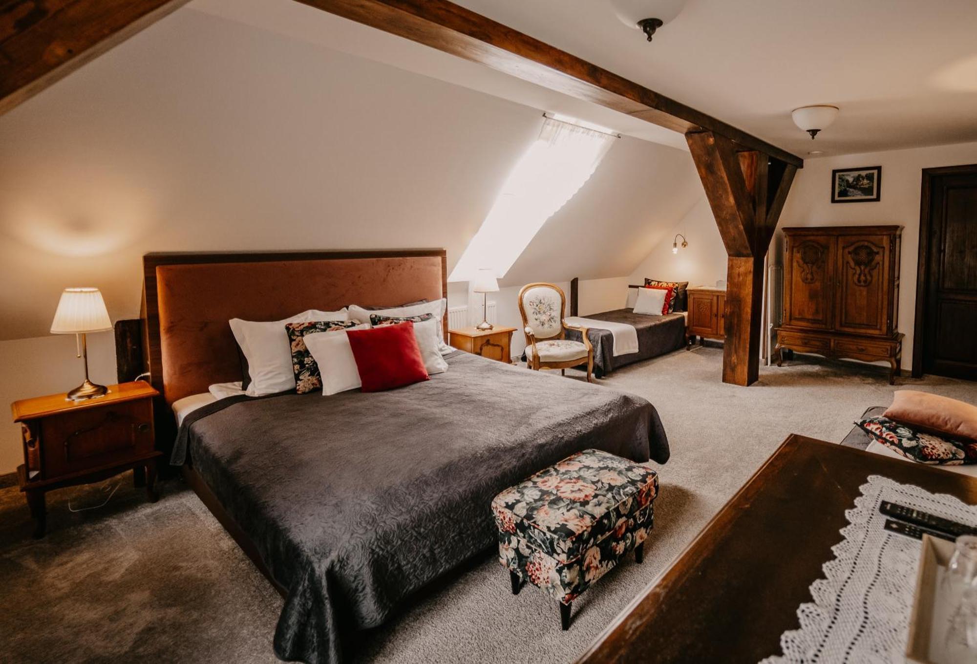 Vila Stary Mlyn W Brzeznicy Brzeznica  Exteriér fotografie