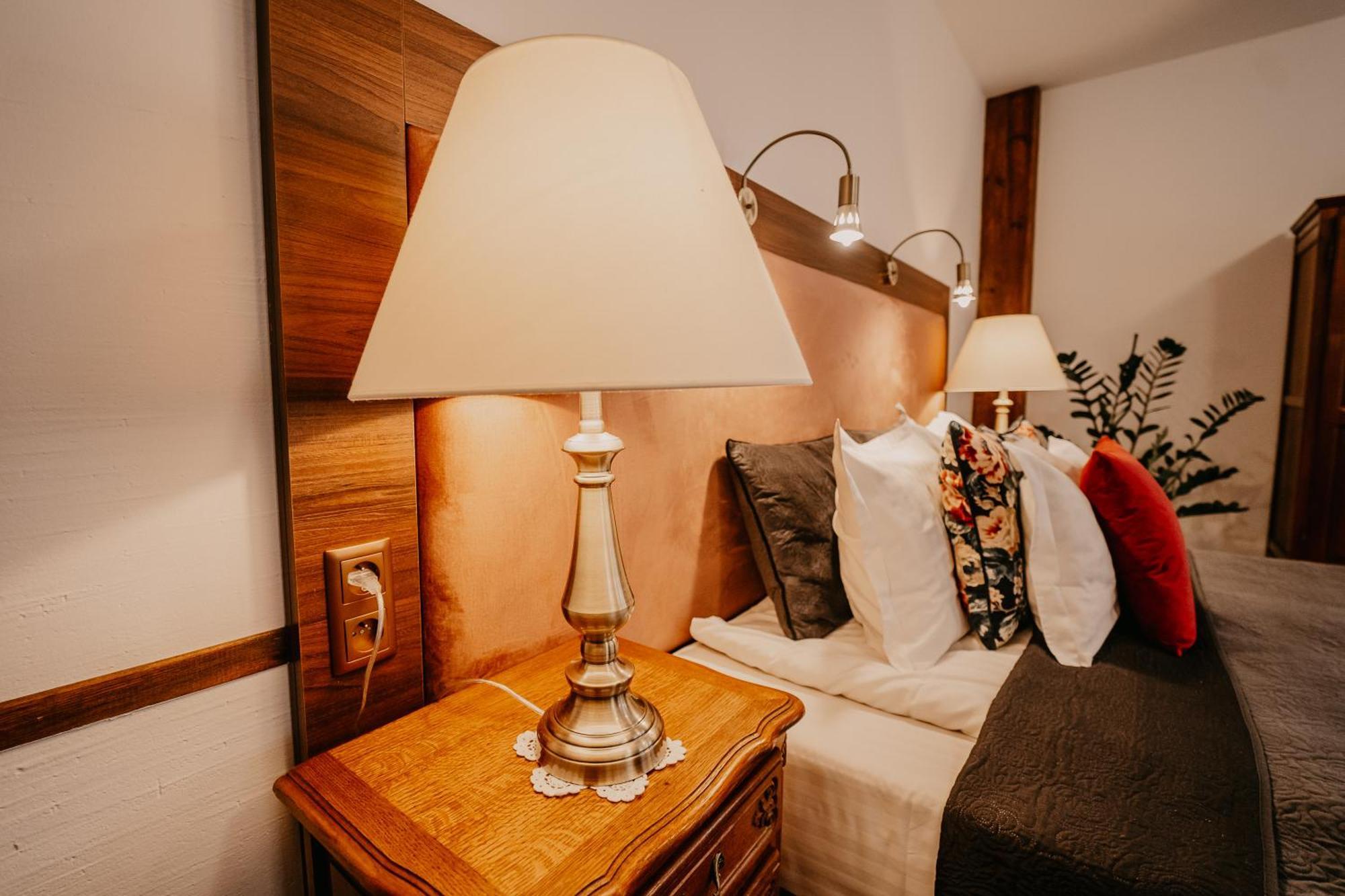 Vila Stary Mlyn W Brzeznicy Brzeznica  Exteriér fotografie